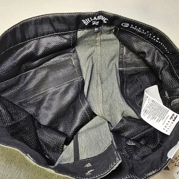 Men’s Billabong Crossfire Submersibles Board Shorts Olive Green Size 30 - Picture 9 of 10